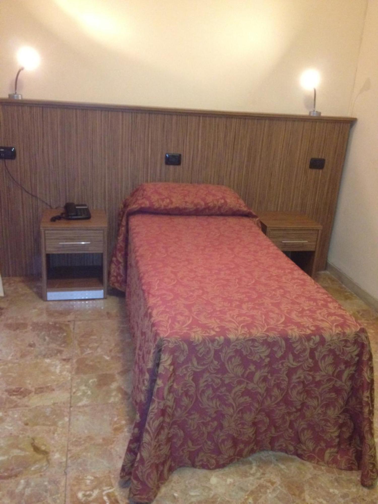York Otel Cinisello Balsamo Dış mekan fotoğraf